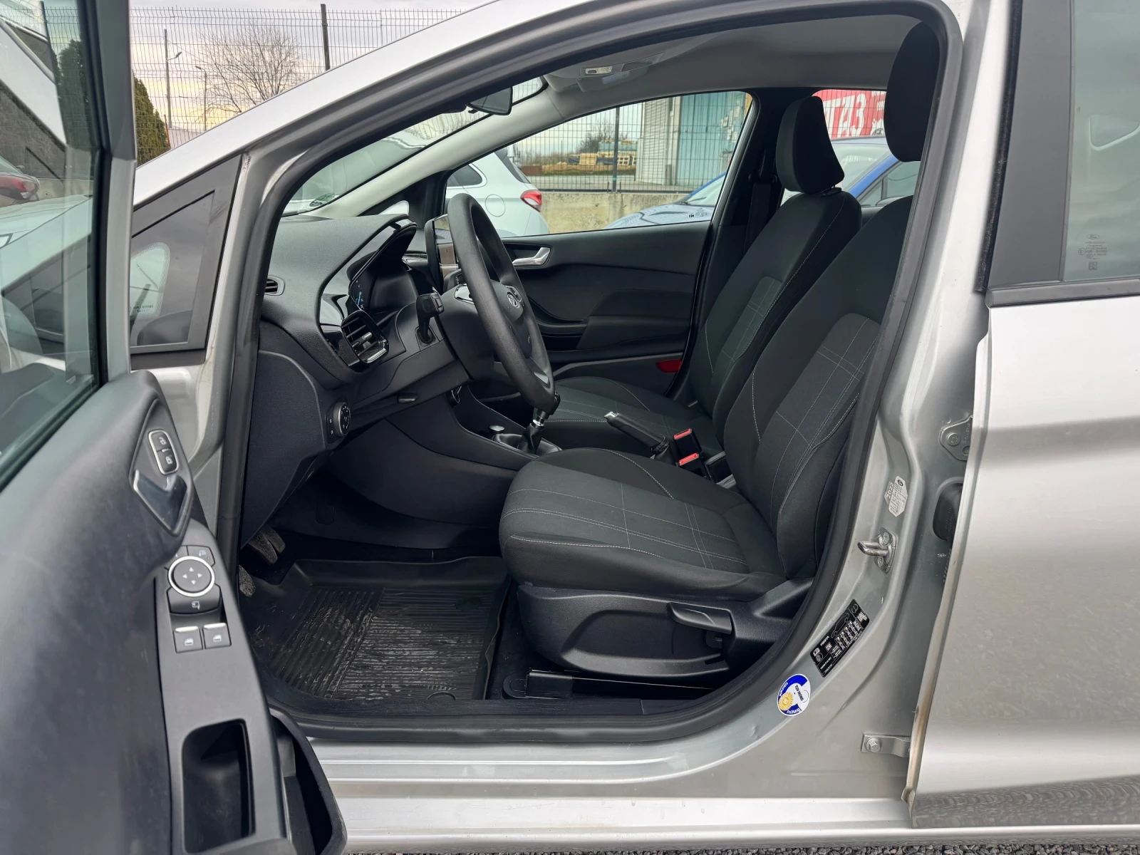 Ford Fiesta 1.0iEkoboost NAVI Full!! FPA!! Euro 6, снимка 11 - Автомобили и джипове - 53902387