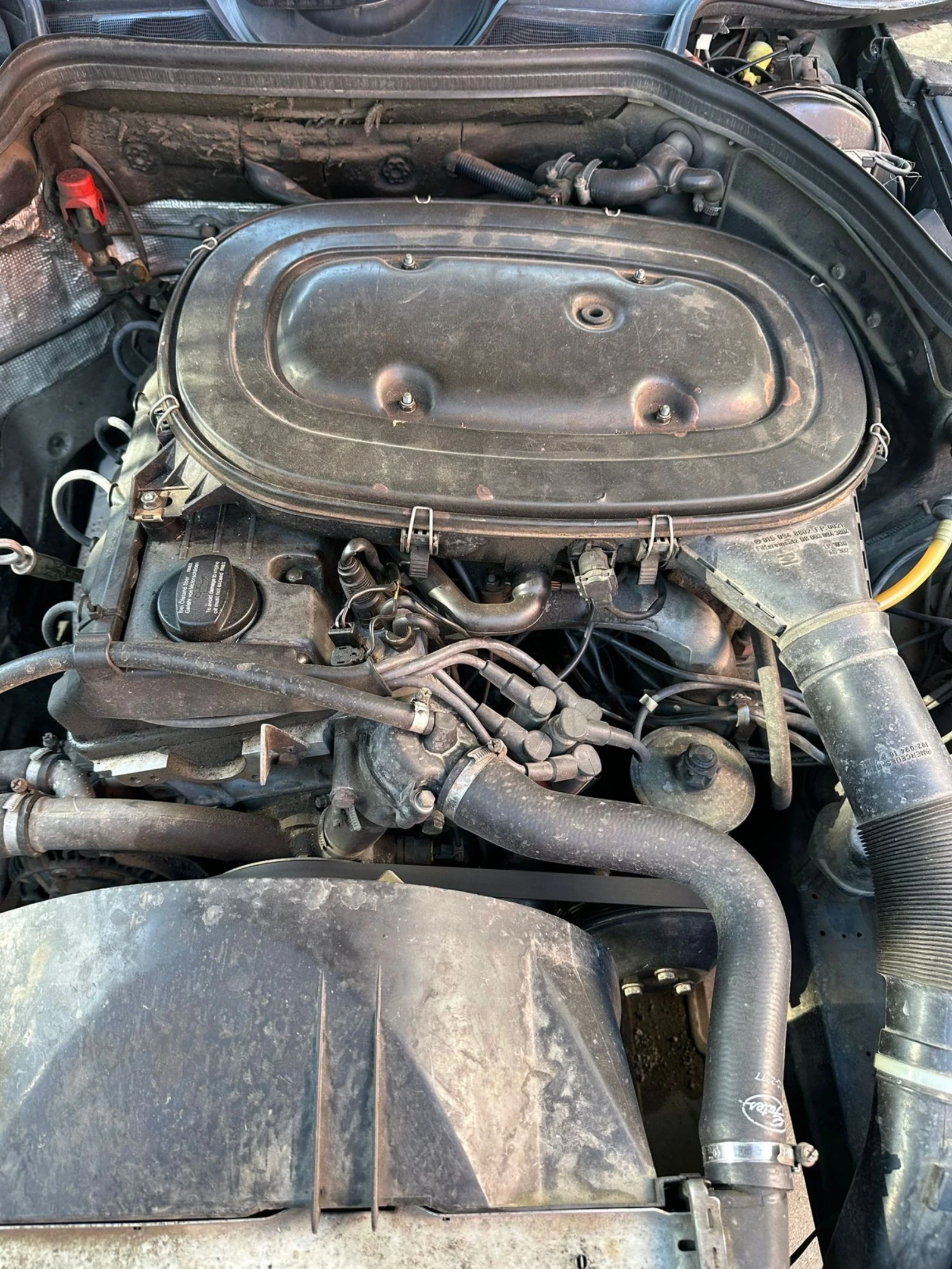 Mercedes-Benz 124 2.0, снимка 16 - Автомобили и джипове - 53906295