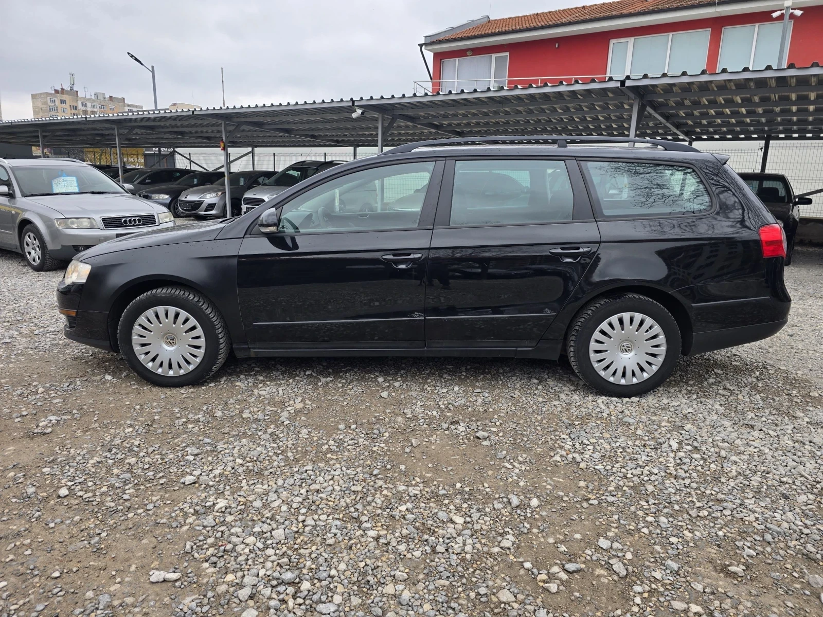 VW Passat 1.9TDI, снимка 6 - Автомобили и джипове - 53955333