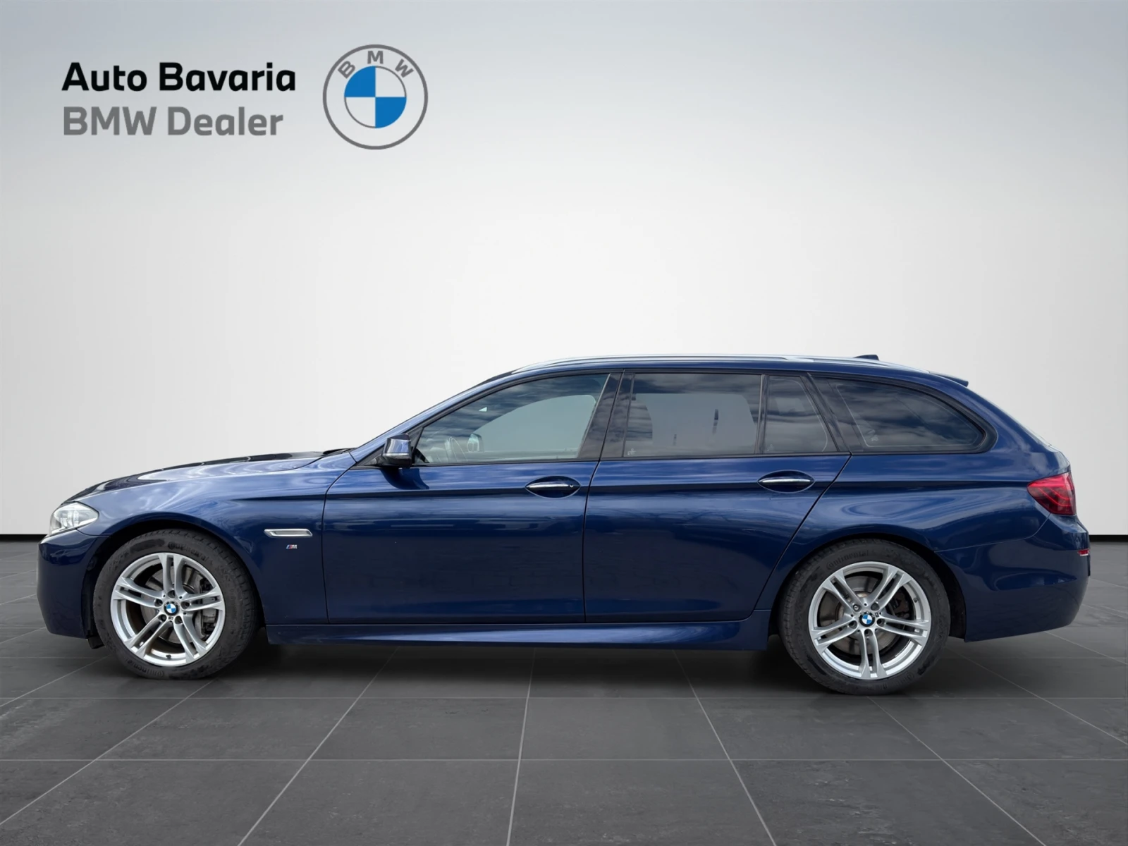 BMW 530 xDrive Туринг, снимка 3 - Автомобили и джипове - 53988747