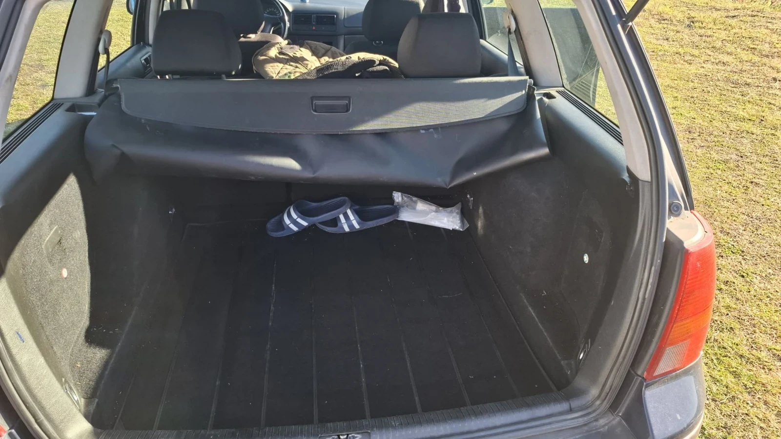 VW Golf, снимка 4 - Автомобили и джипове - 54032840