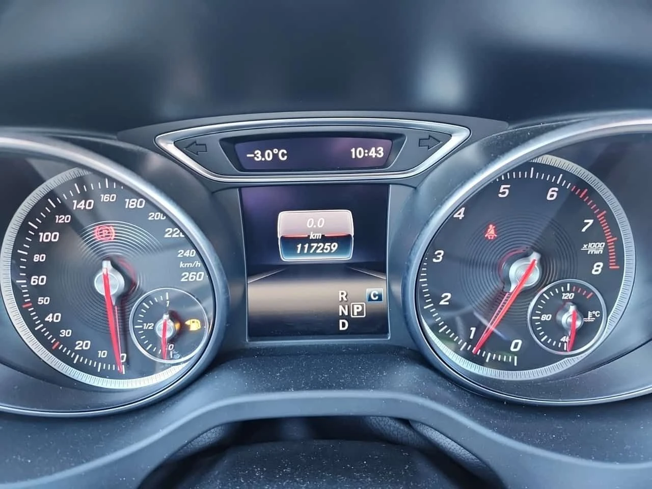 Mercedes-Benz CLA 220 /ПАНОРАМА/ПОДГРЕВИ, снимка 7 - Автомобили и джипове - 54128592