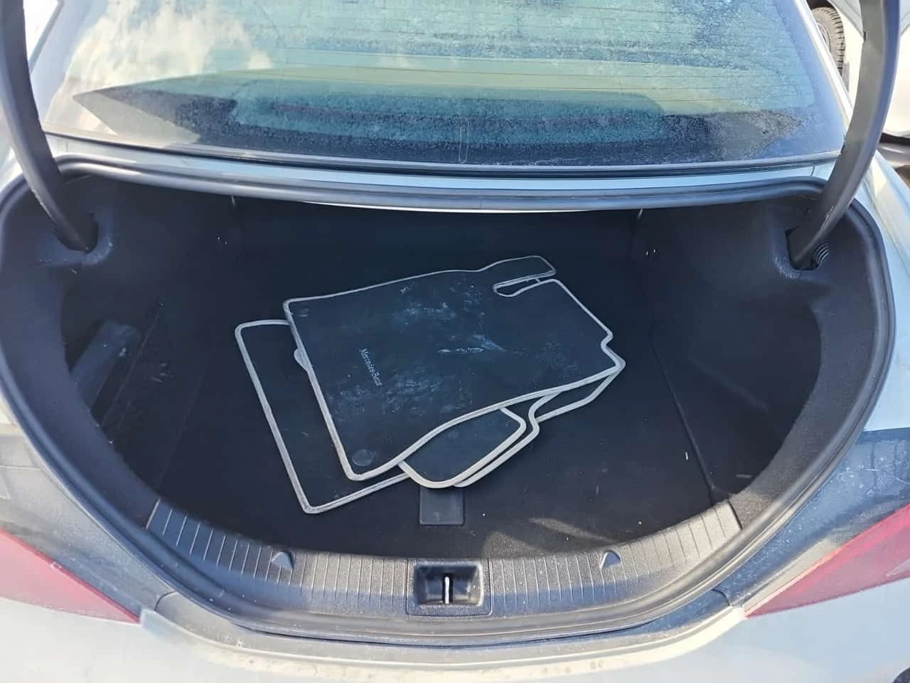 Mercedes-Benz CLA 220 /ПАНОРАМА/ПОДГРЕВИ, снимка 11 - Автомобили и джипове - 54128592