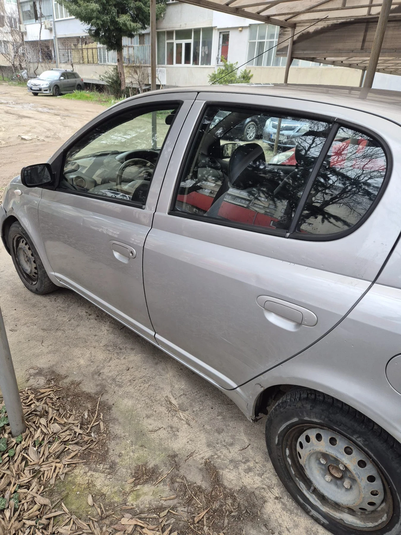 Toyota Yaris, снимка 3 - Автомобили и джипове - 54144417