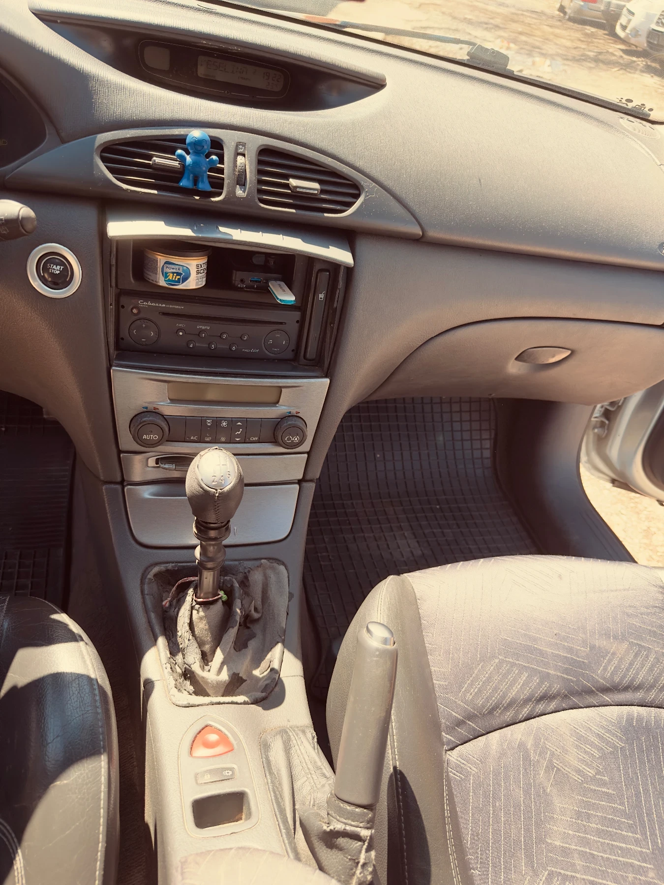 Renault Laguna, снимка 9 - Автомобили и джипове - 54246874