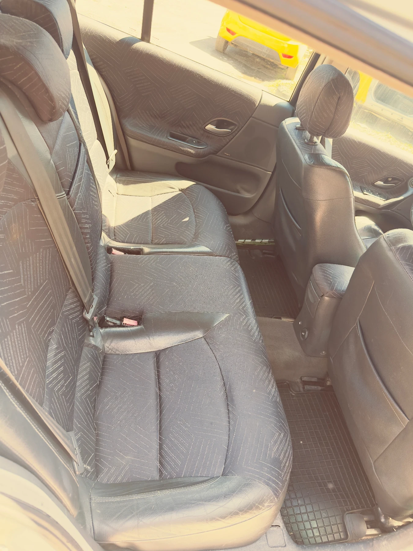 Renault Laguna, снимка 8 - Автомобили и джипове - 54246874