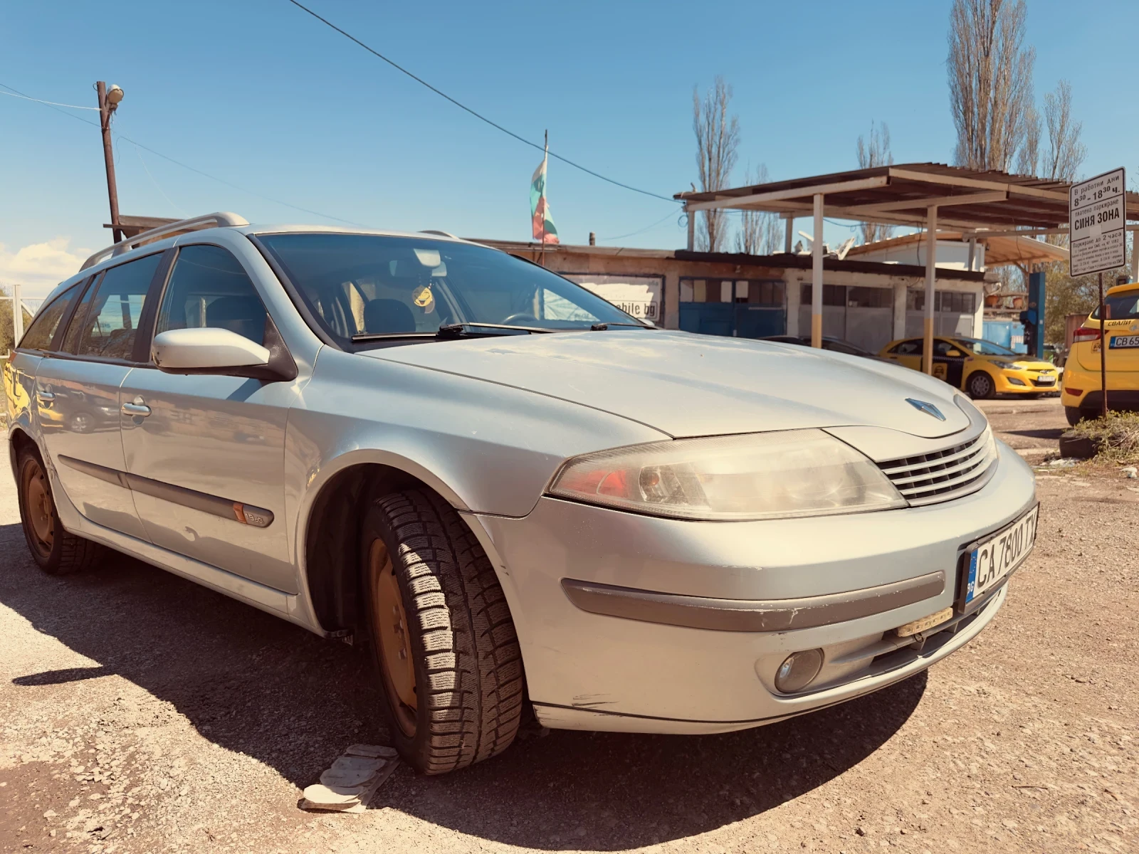 Renault Laguna, снимка 2 - Автомобили и джипове - 54246874