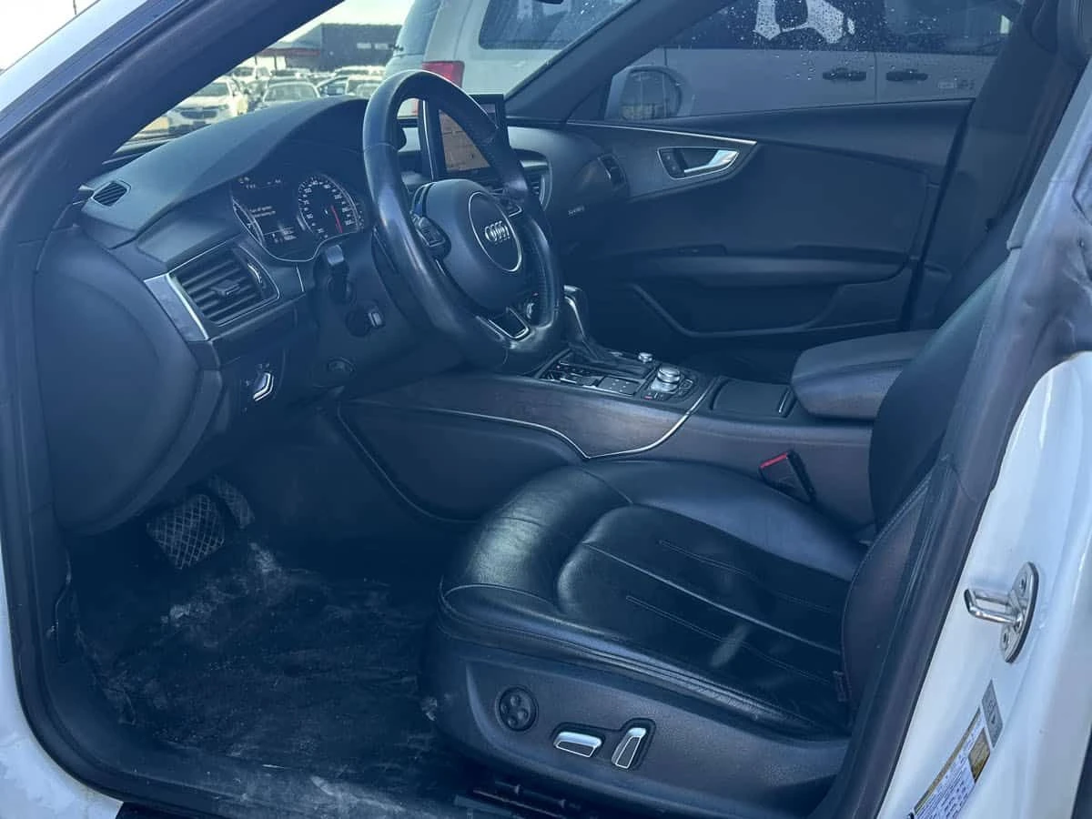 Audi A7 * 3.0T Progressiv /CAMERA/MATRIX/АВТОКРЕДИТ, снимка 5 - Автомобили и джипове - 54735518