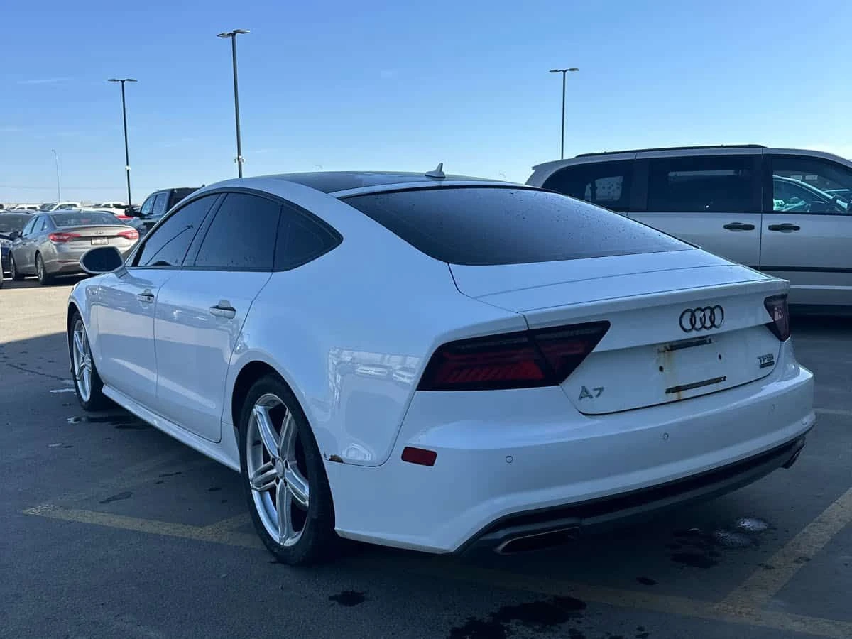 Audi A7 * 3.0T Progressiv /CAMERA/MATRIX/АВТОКРЕДИТ, снимка 12 - Автомобили и джипове - 54735518