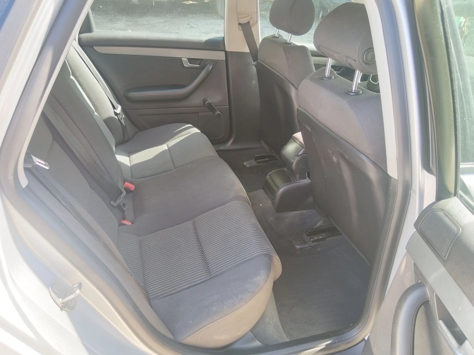 Audi A4 1.8т, снимка 10 - Автомобили и джипове - 54996164