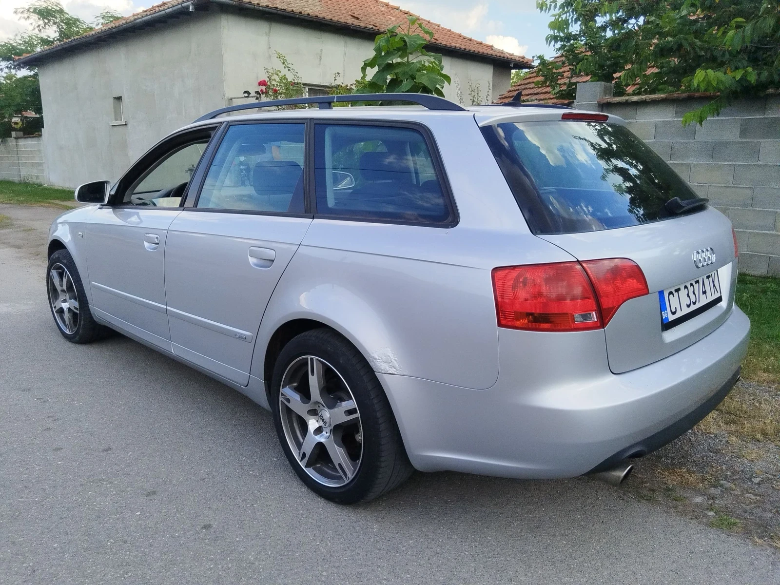 Audi A4 1.8т, снимка 4 - Автомобили и джипове - 54996164