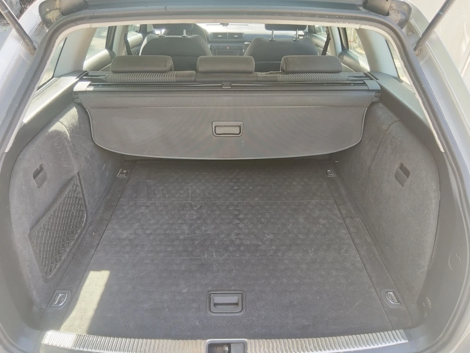Audi A4 1.8т, снимка 12 - Автомобили и джипове - 54996164