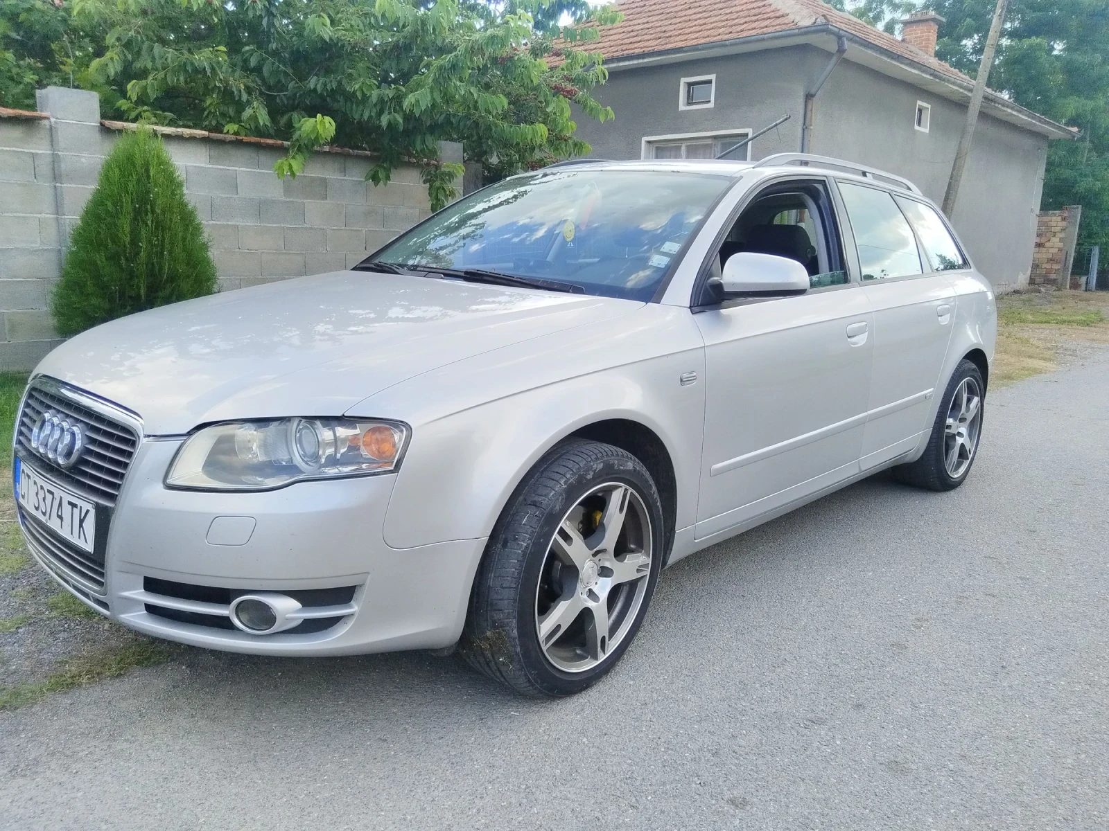 Audi A4 1.8т, снимка 2 - Автомобили и джипове - 54996164