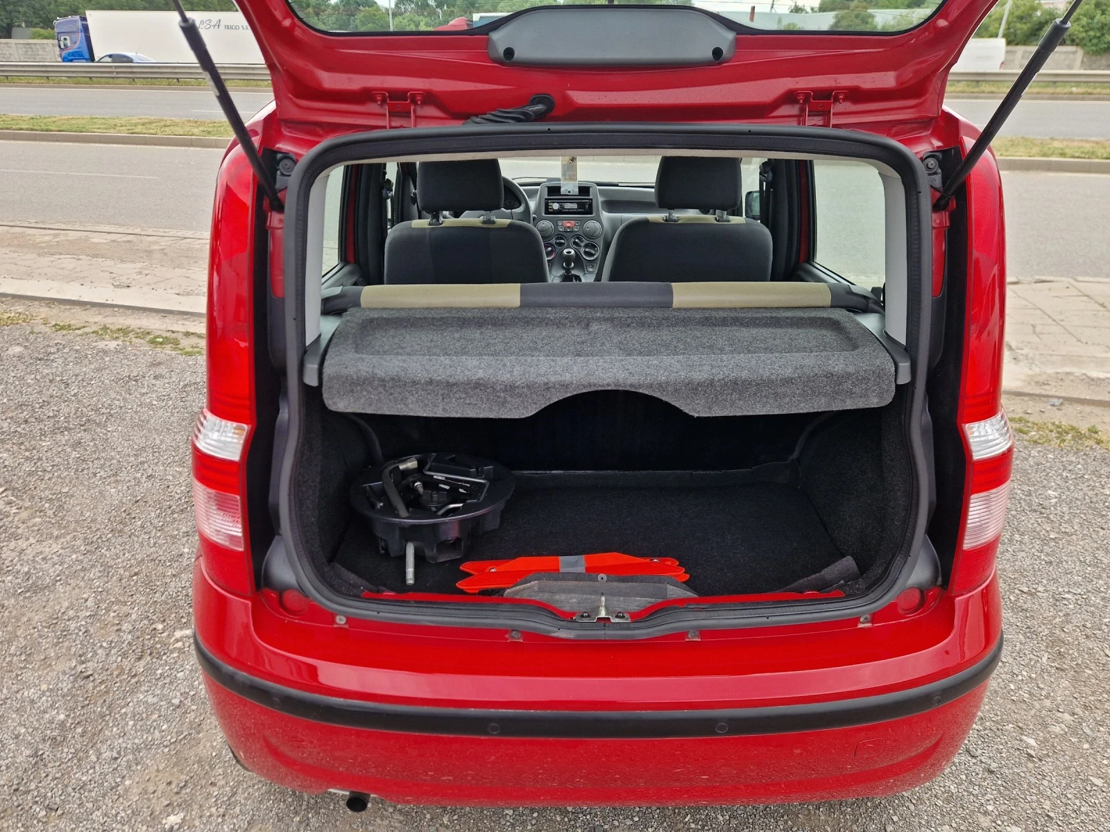 Fiat Panda 1.2i 68HP.LPG ITALIA, снимка 4 - Автомобили и джипове - 55229577