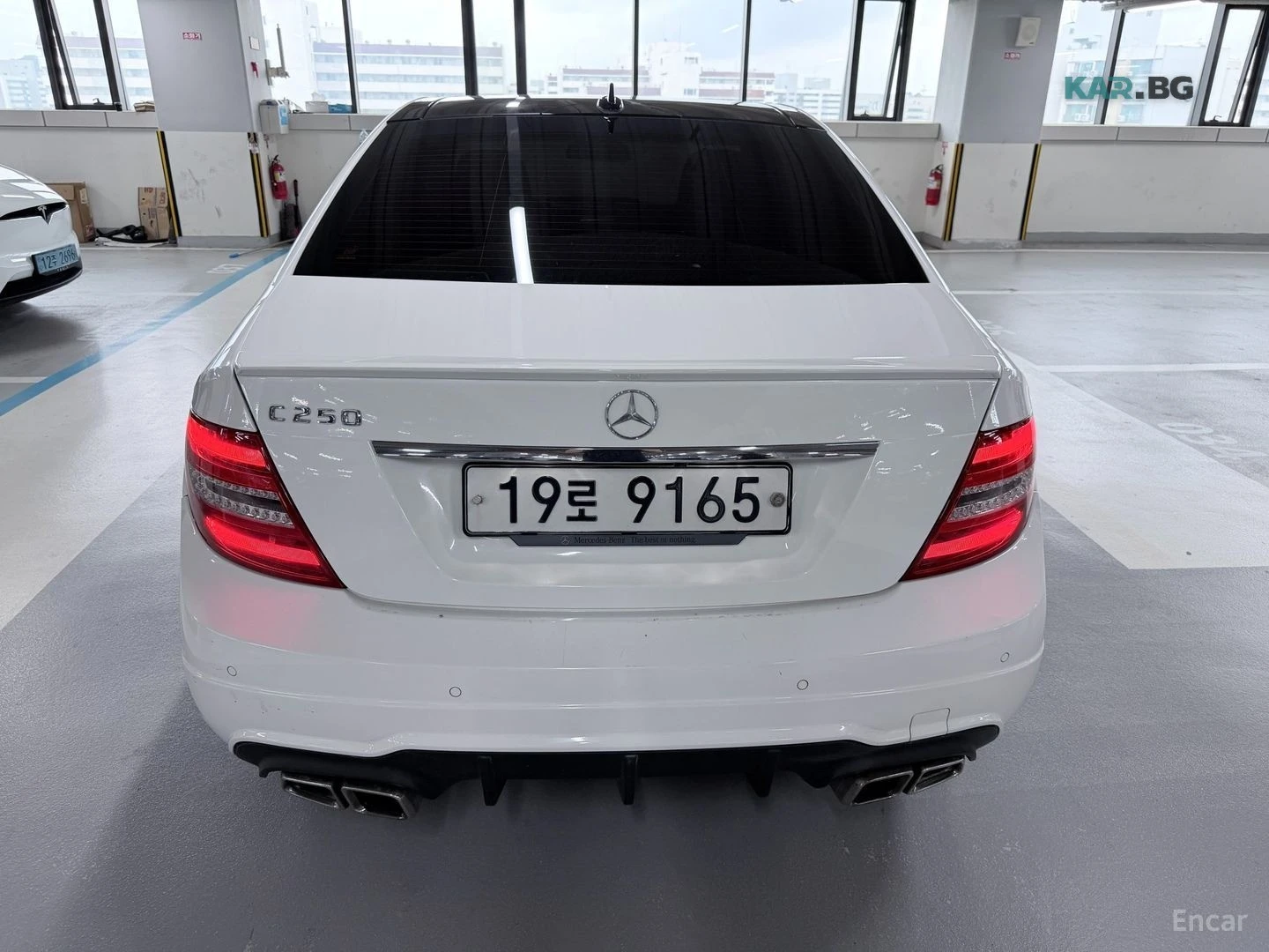 Mercedes-Benz C 200 AMG PACK* PANO* КОЖА* ПОДГРЕВ* НАВИ* КАМЕРИ, снимка 3 - Автомобили и джипове - 55236850