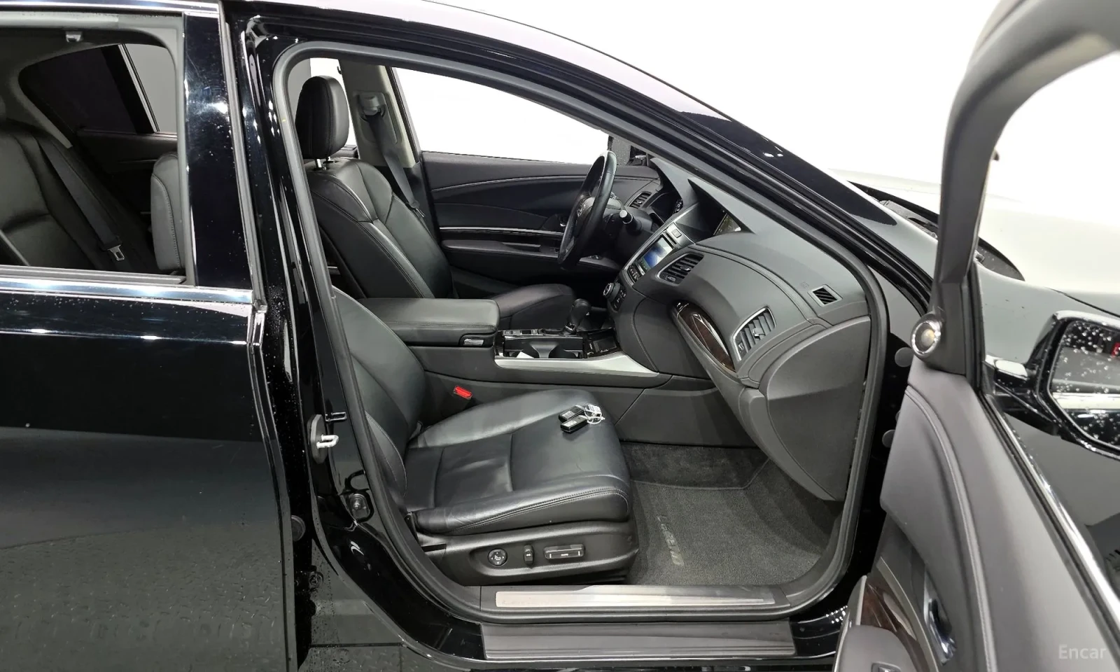 Honda Legend 3.5 V6\Фулл екстри\ ТОП ЦЕНА, снимка 11 - Автомобили и джипове - 55623413