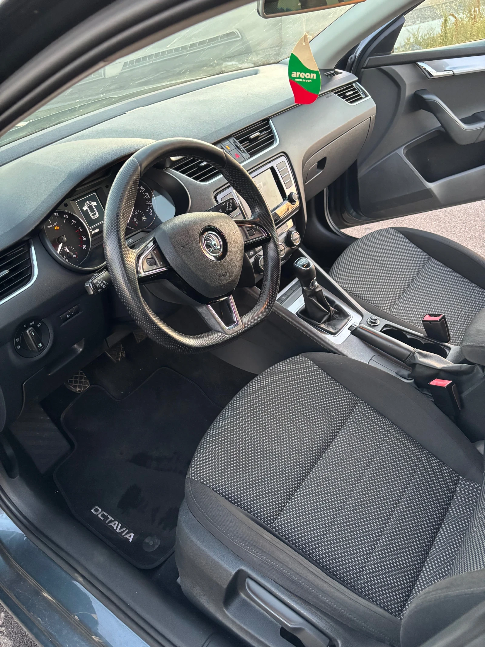 Skoda Octavia | Mobile.bg � ����������� 10