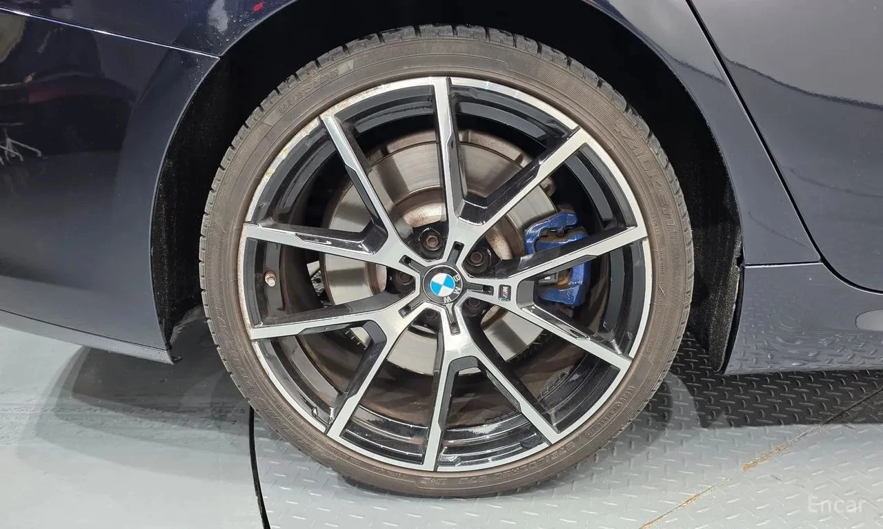 BMW 840 i xDrive M Sport Gran Coupe * АВТОКРЕДИТ * , снимка 5 - Автомобили и джипове - 56099930