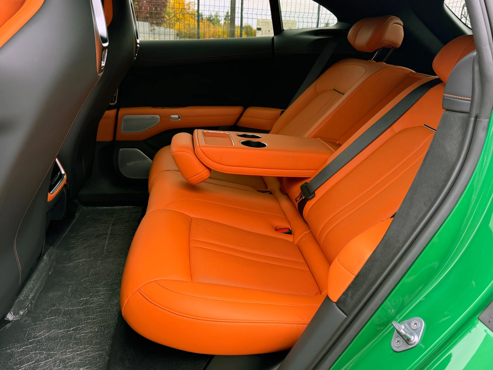 Xiaomi YU7 MAX AWD 101.7 kWh 690 Hp | Mobile.bg � ����������� 11