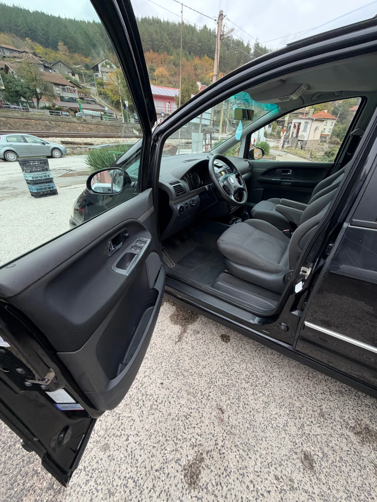 VW Sharan TDI 4x4, снимка 10 - Автомобили и джипове - 56522920