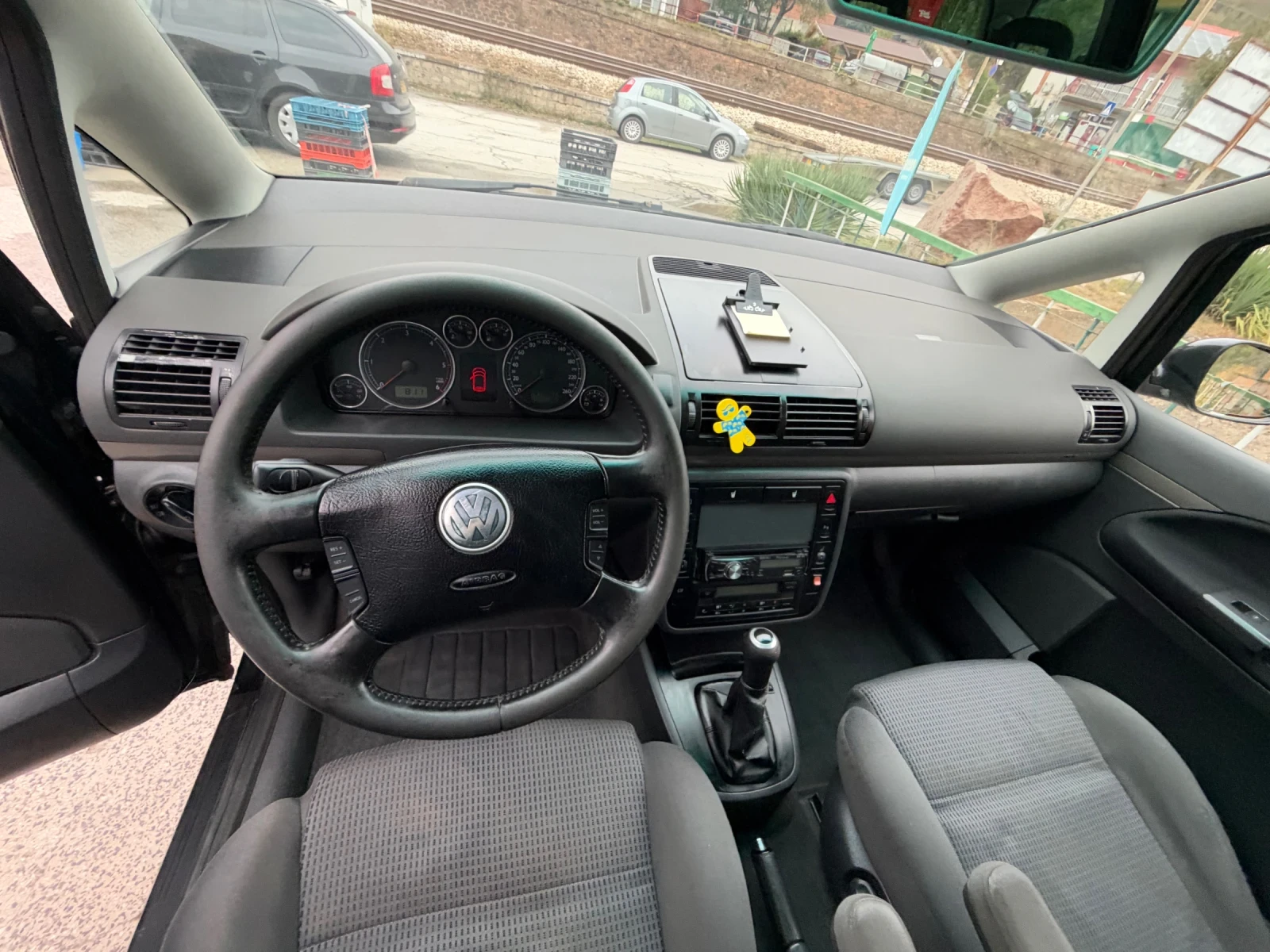 VW Sharan TDI 4x4, снимка 14 - Автомобили и джипове - 56522920