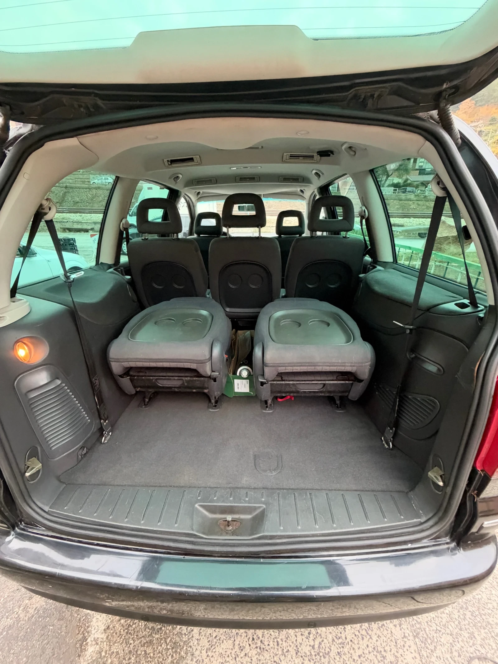 VW Sharan TDI 4x4, снимка 15 - Автомобили и джипове - 56522920