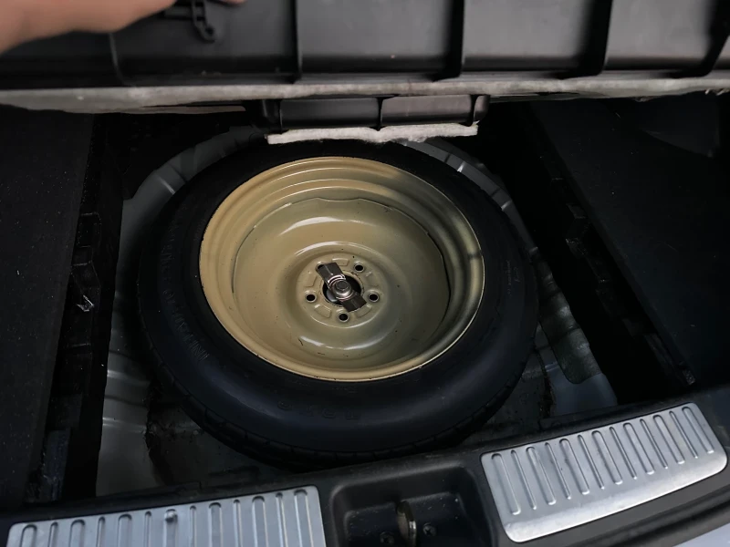 Mitsubishi Outlander 2.0 136к.с., снимка 15 - Автомобили и джипове - 50609158