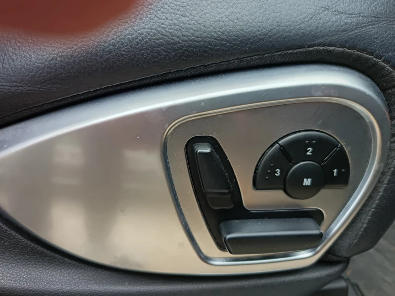 Mercedes-Benz ML 500, снимка 14 - Автомобили и джипове - 51867467