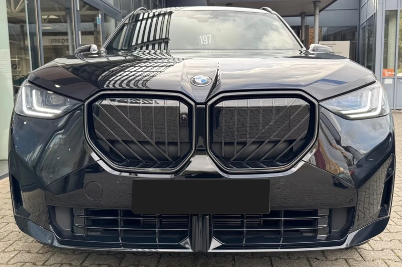 BMW X3 xDrive40d* Pano* LED* H&K, снимка 3 - Автомобили и джипове - 52233562