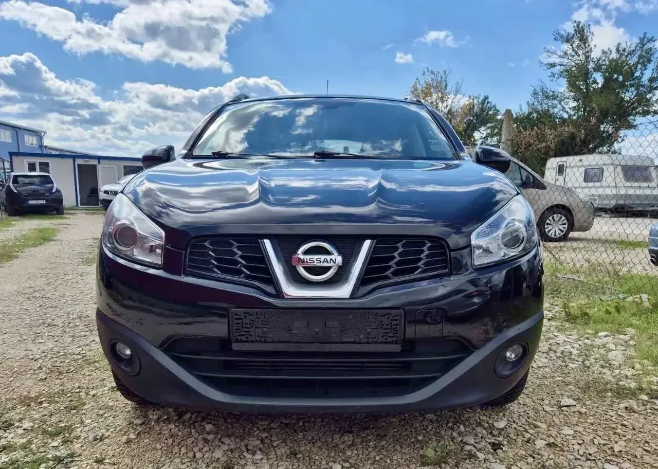 Nissan Qashqai 1.5 DCI, 4 камери и панорама, снимка 1