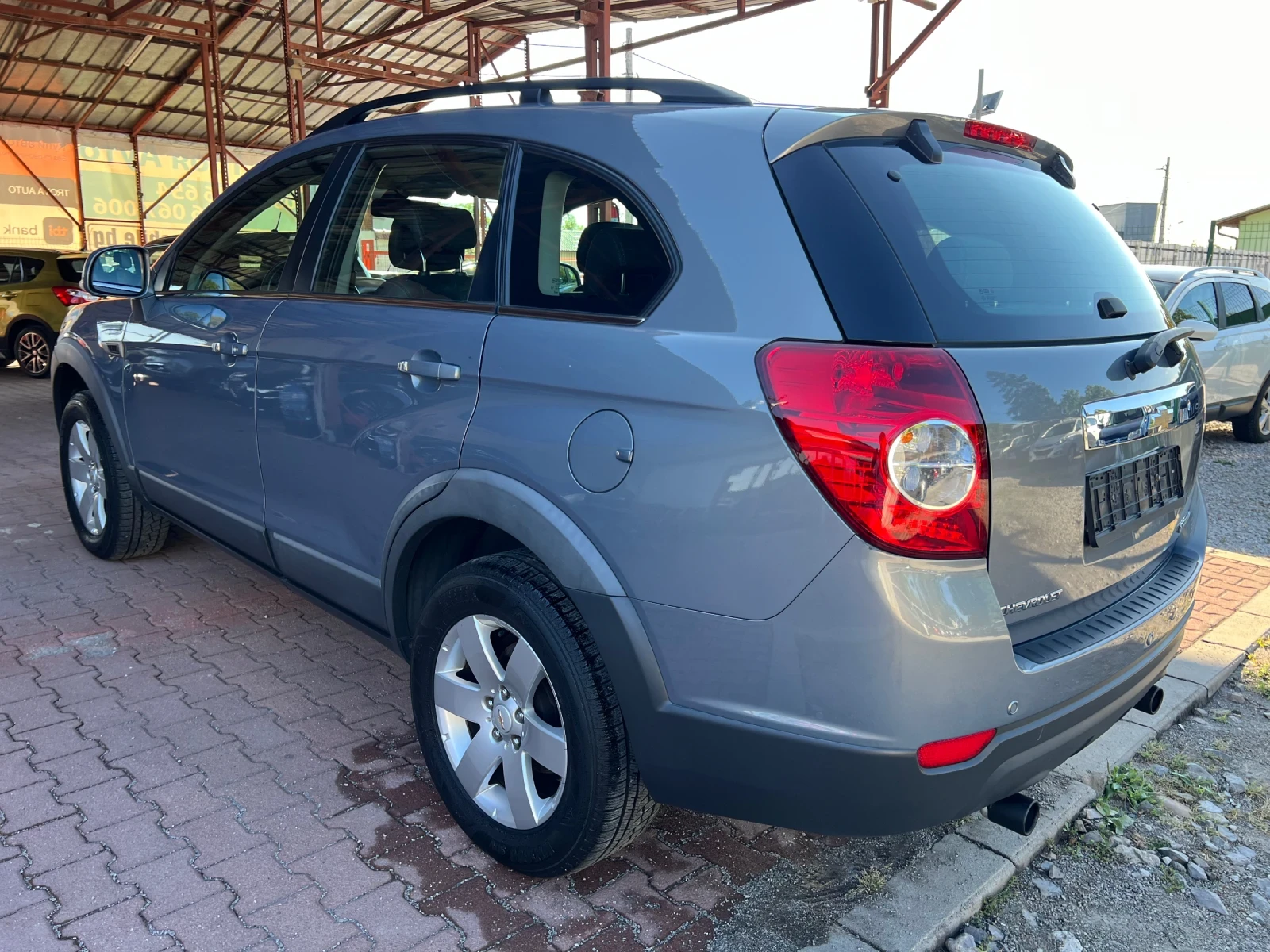 Chevrolet Captiva 2.4* 4х4* ШВЕЙЦАРИЯ* 7МЕСТА*  - изображение 8