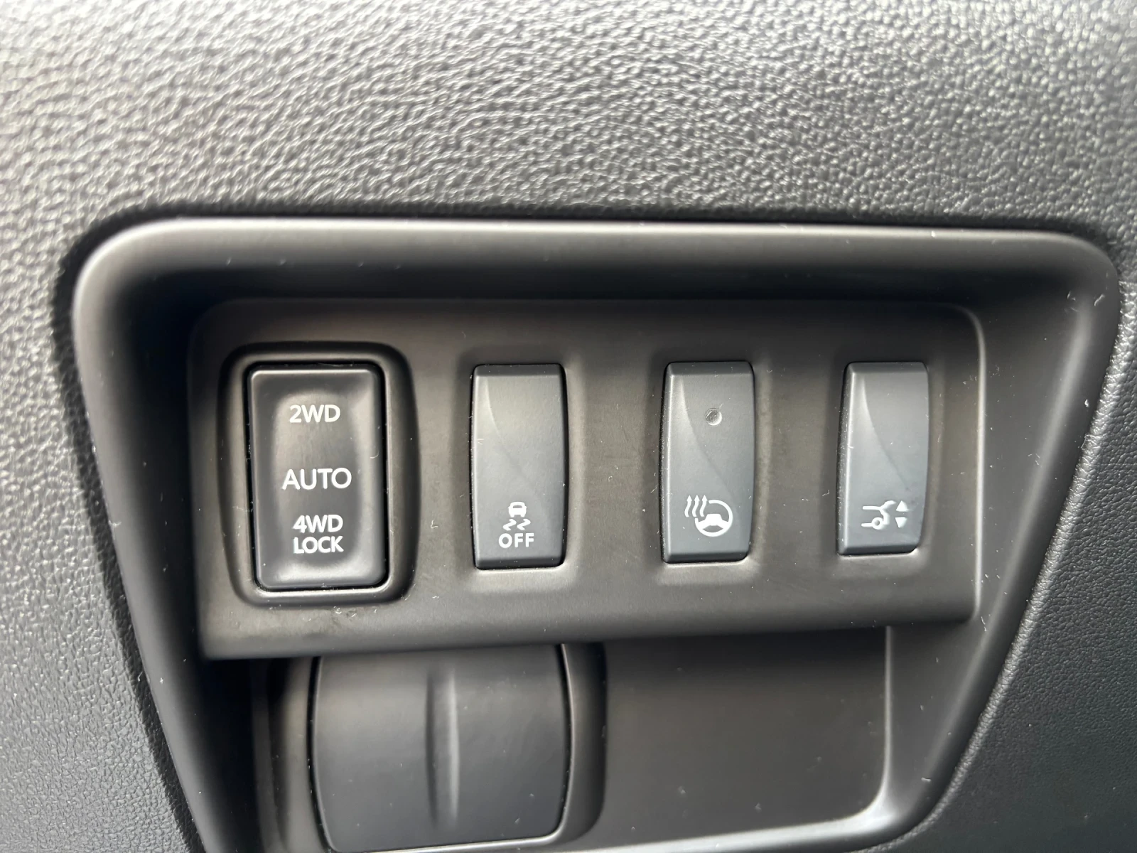 Renault Koleos dCi 177 2.0 4WD - изображение 9