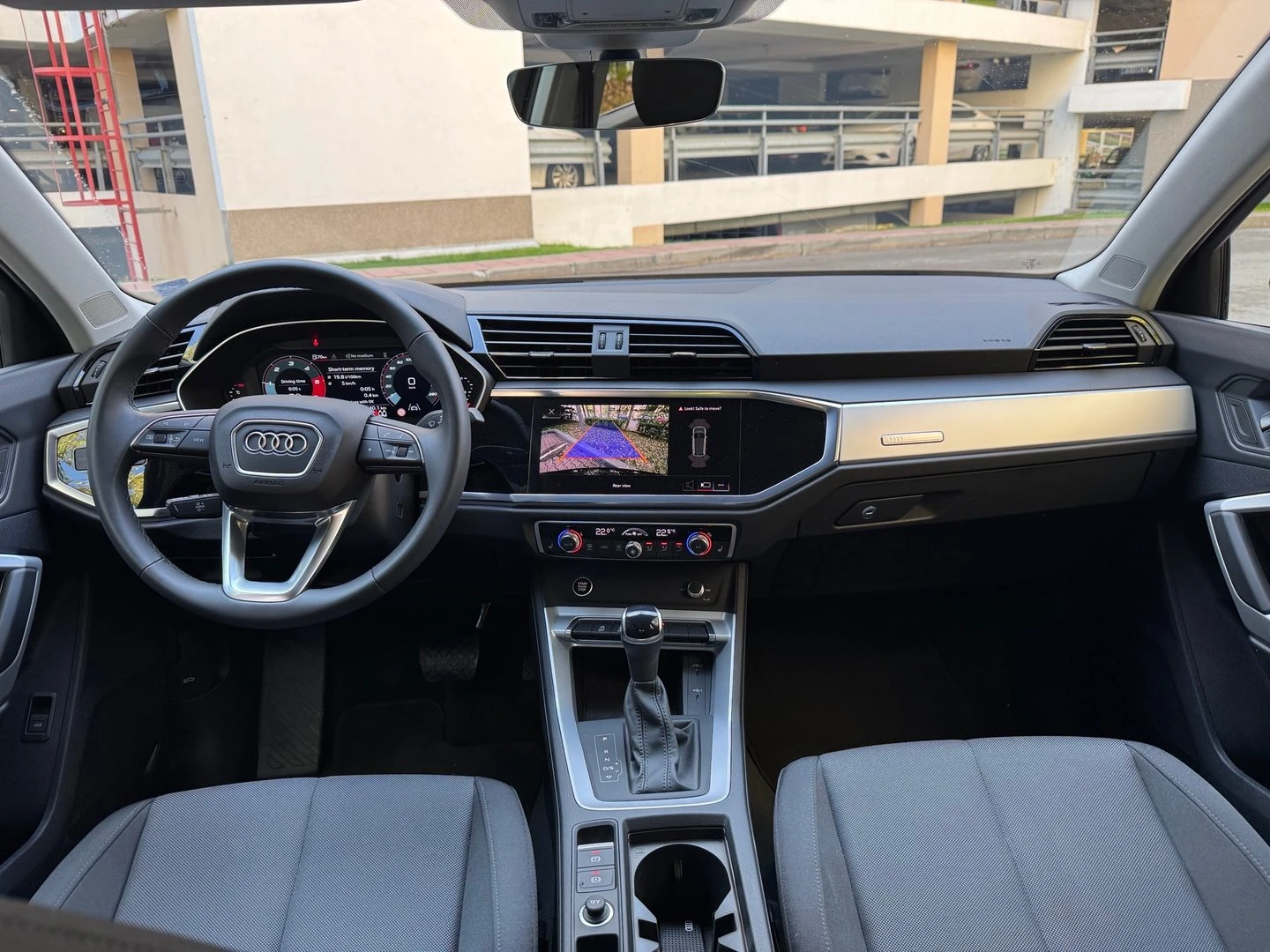 Audi Q3 Advanced 35 TDI, снимка 9 - Автомобили и джипове - 56269690