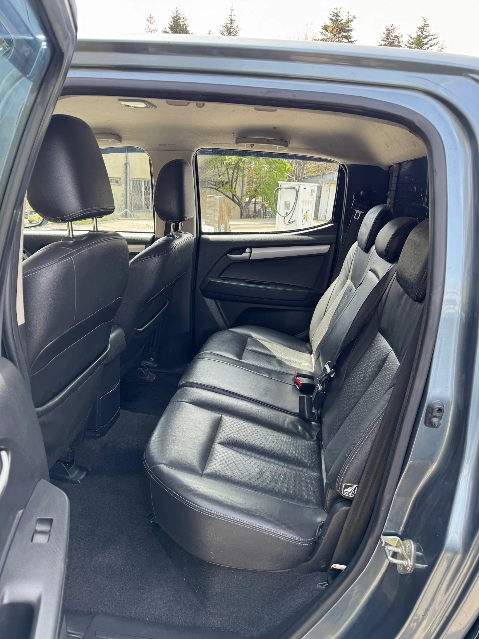 Isuzu D-max  - изображение 6