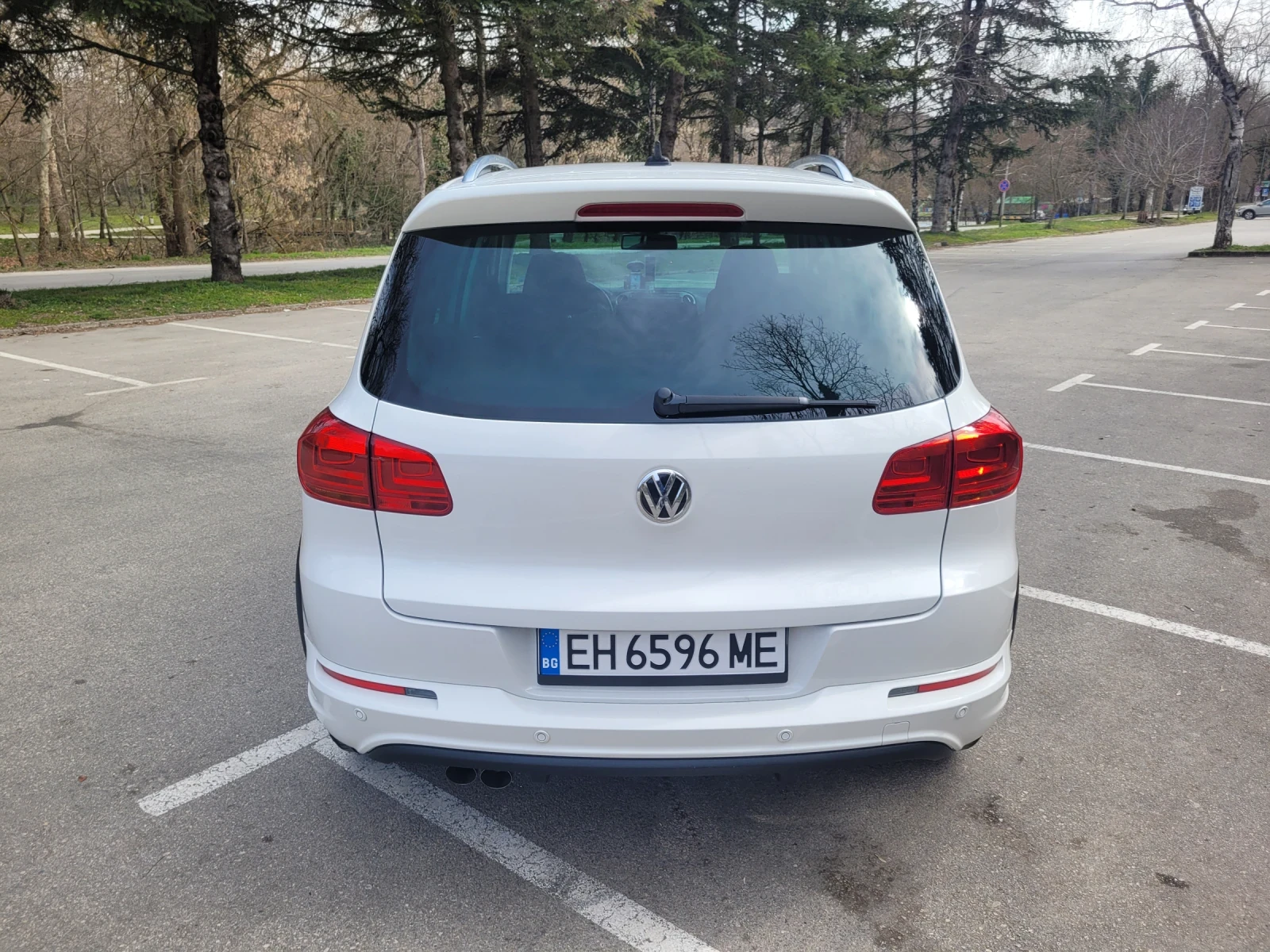 VW Tiguan 2.0TDI R-LINE TOP TOP, снимка 6 - Автомобили и джипове - 53885326