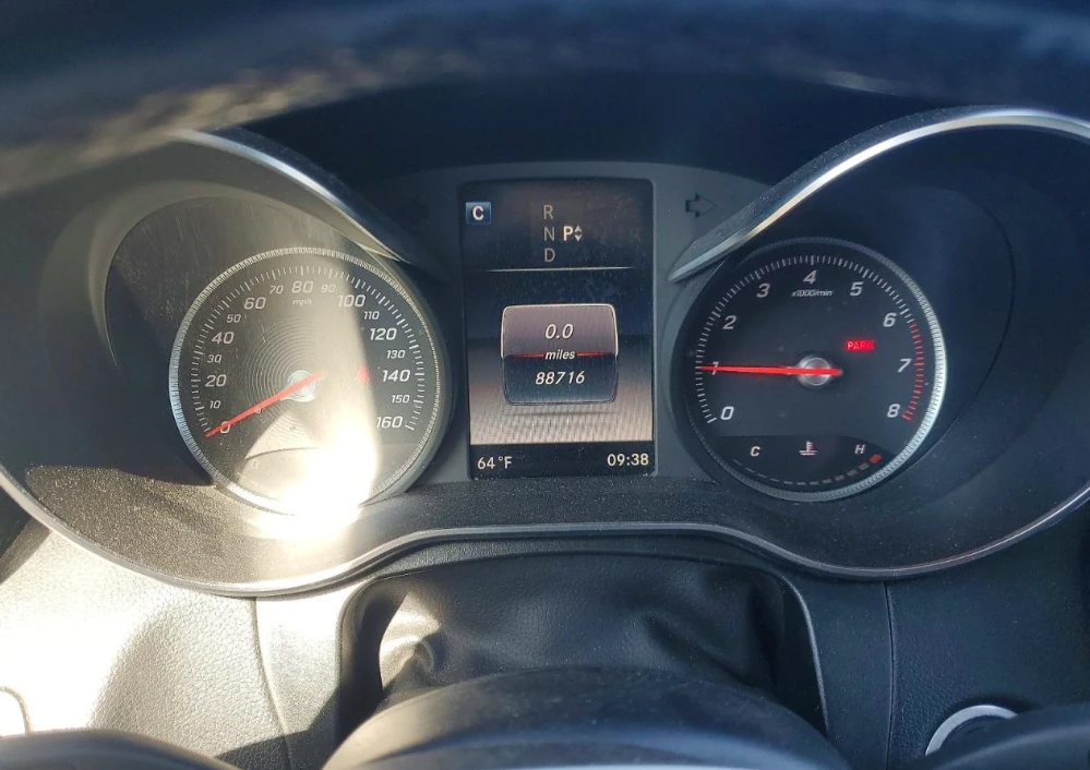 Mercedes-Benz GLC 300 АВТОКРЕДИТ, снимка 9 - Автомобили и джипове - 54443407