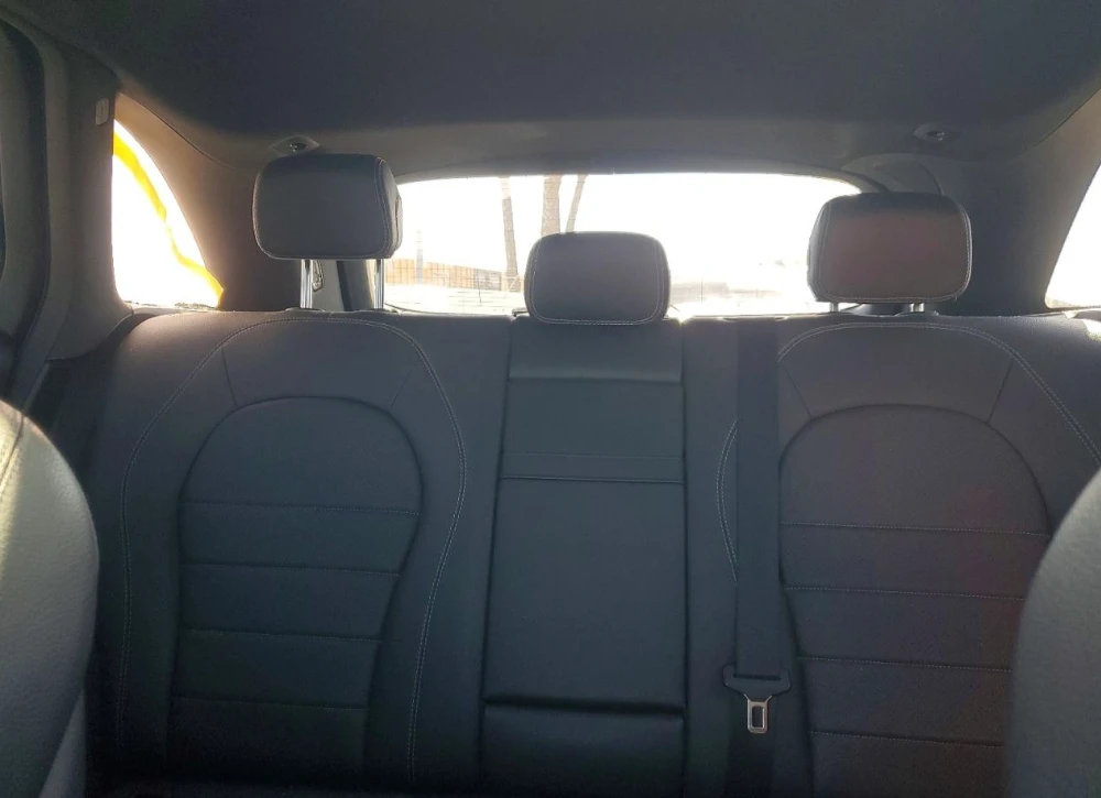 Mercedes-Benz GLC 300 АВТОКРЕДИТ, снимка 10 - Автомобили и джипове - 54443407