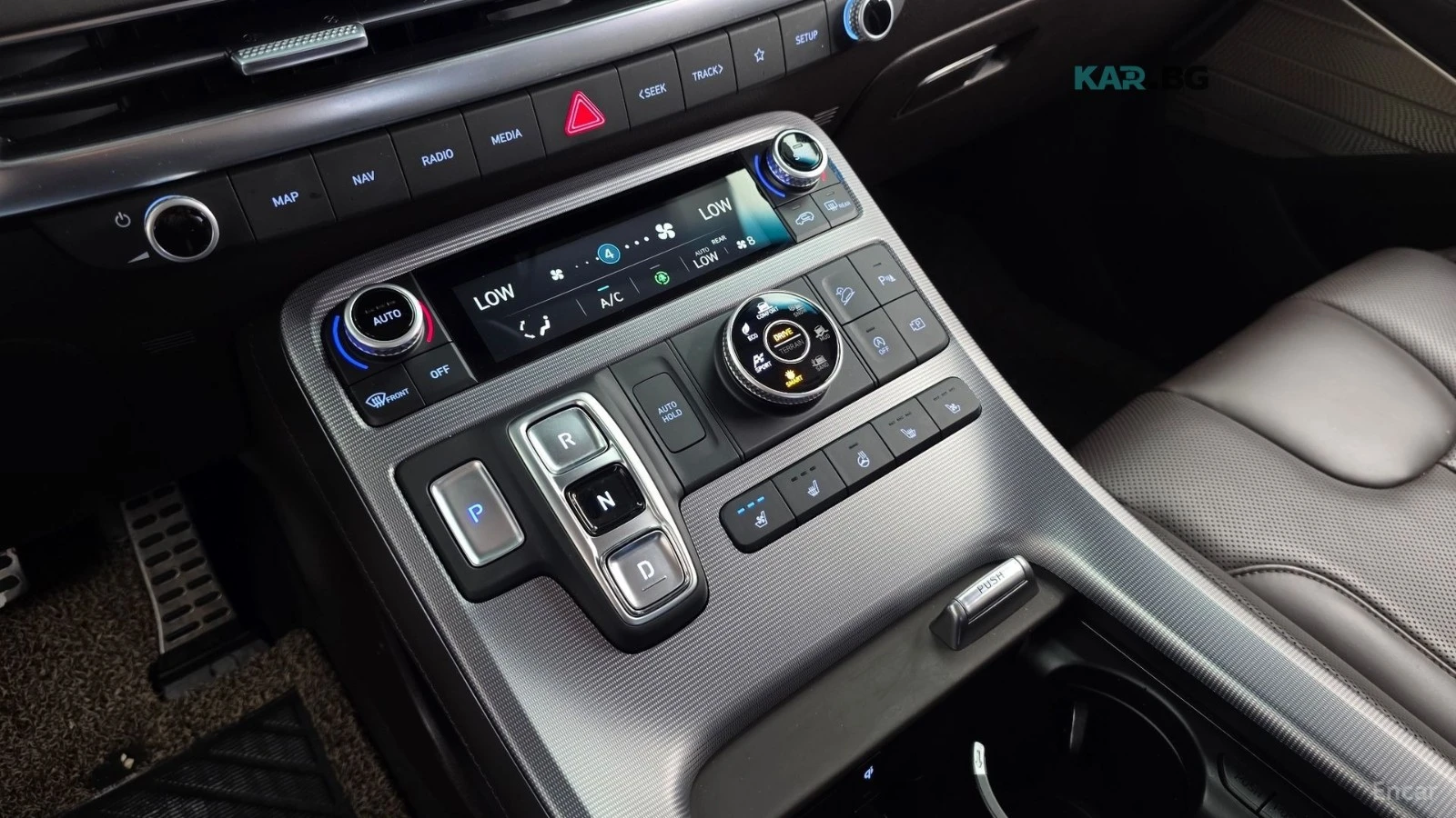 Hyundai Palisade CALLIGRAPHY* DRIVE-ASSISTS* AWD* , снимка 12 - Автомобили и джипове - 54945706