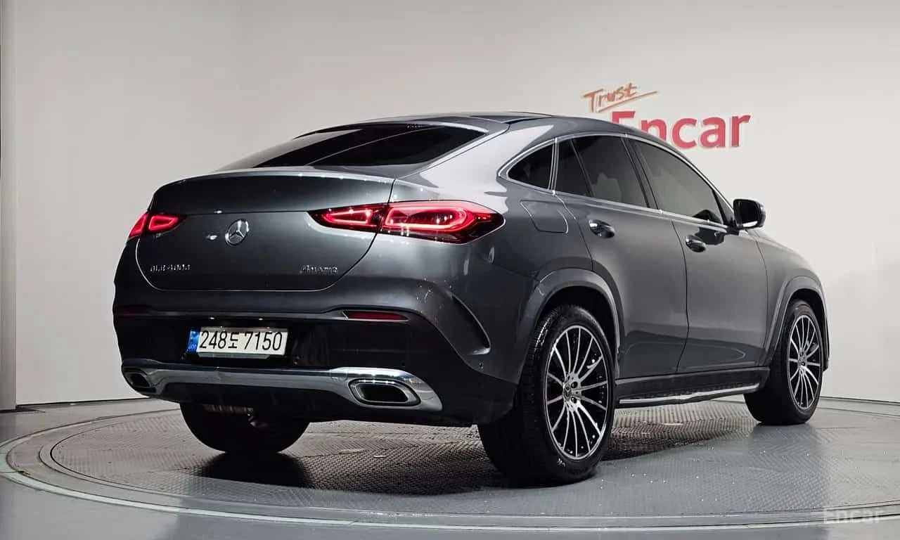 Mercedes-Benz GLE * GLE400d 4MATIC Coupe * CARFAX * ЦЕНА ДО БГ, снимка 2 - Автомобили и джипове - 55557111