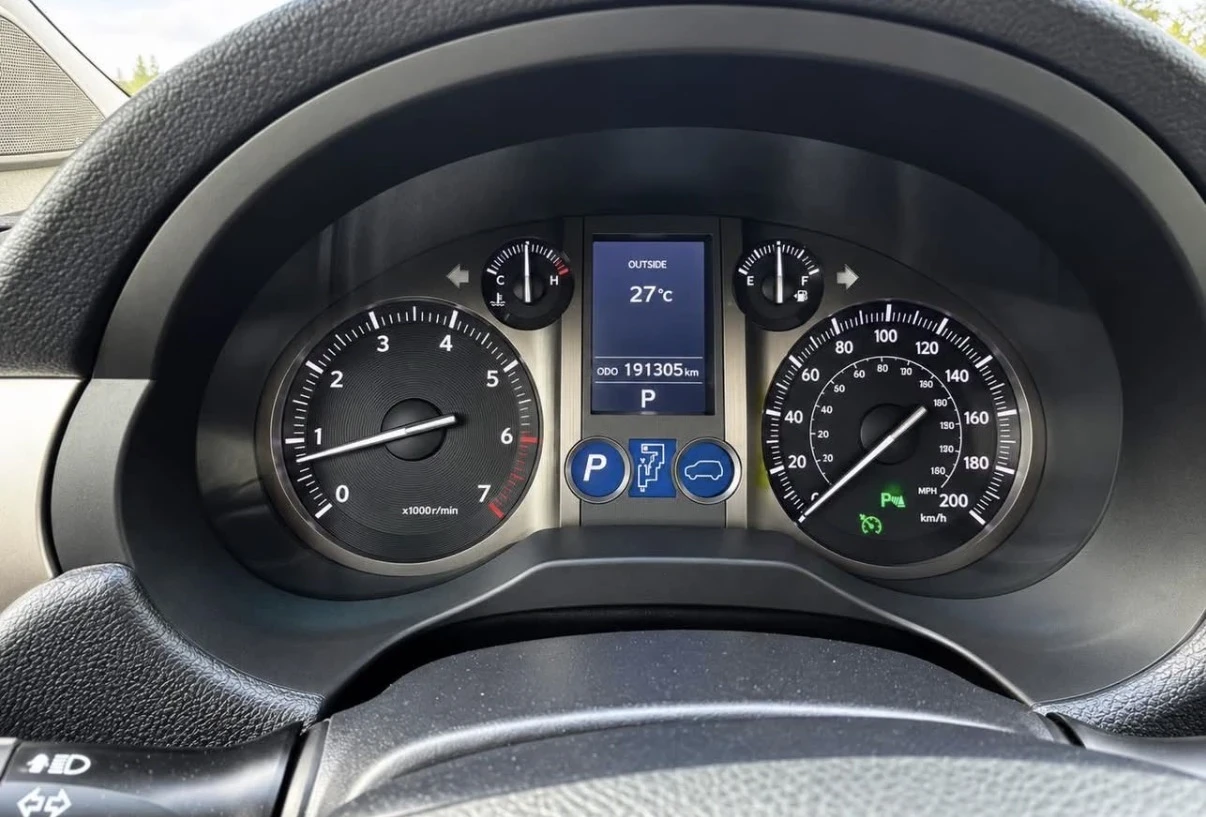 Lexus GX 460 4.6 V8 * 4WD * ОБДУХВАНЕ * БЕЗ ИНЦИДЕНТИ * 2 КЛЮЧА, снимка 12 - Автомобили и джипове - 56058129