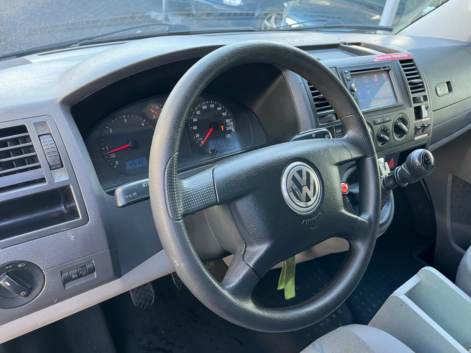 VW Transporter 2.5TDI, снимка 12 - Бусове и автобуси - 54101530
