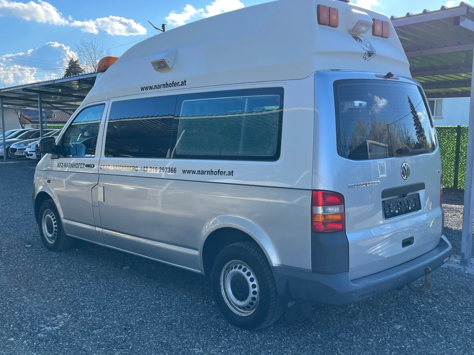 VW Transporter 2.5TDI, снимка 4 - Бусове и автобуси - 54101530