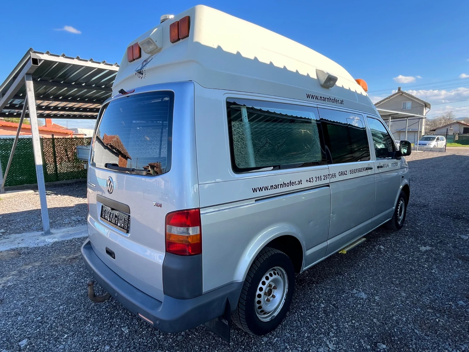 VW Transporter 2.5TDI, снимка 5 - Бусове и автобуси - 54101530