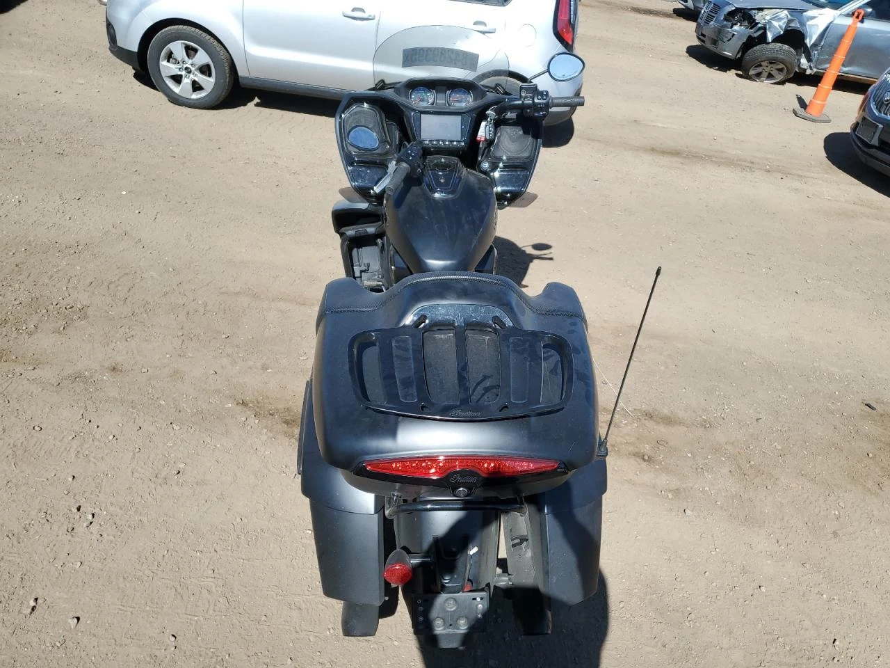 Indian Challenger PURSUIT DARK HORSE - изображение 4