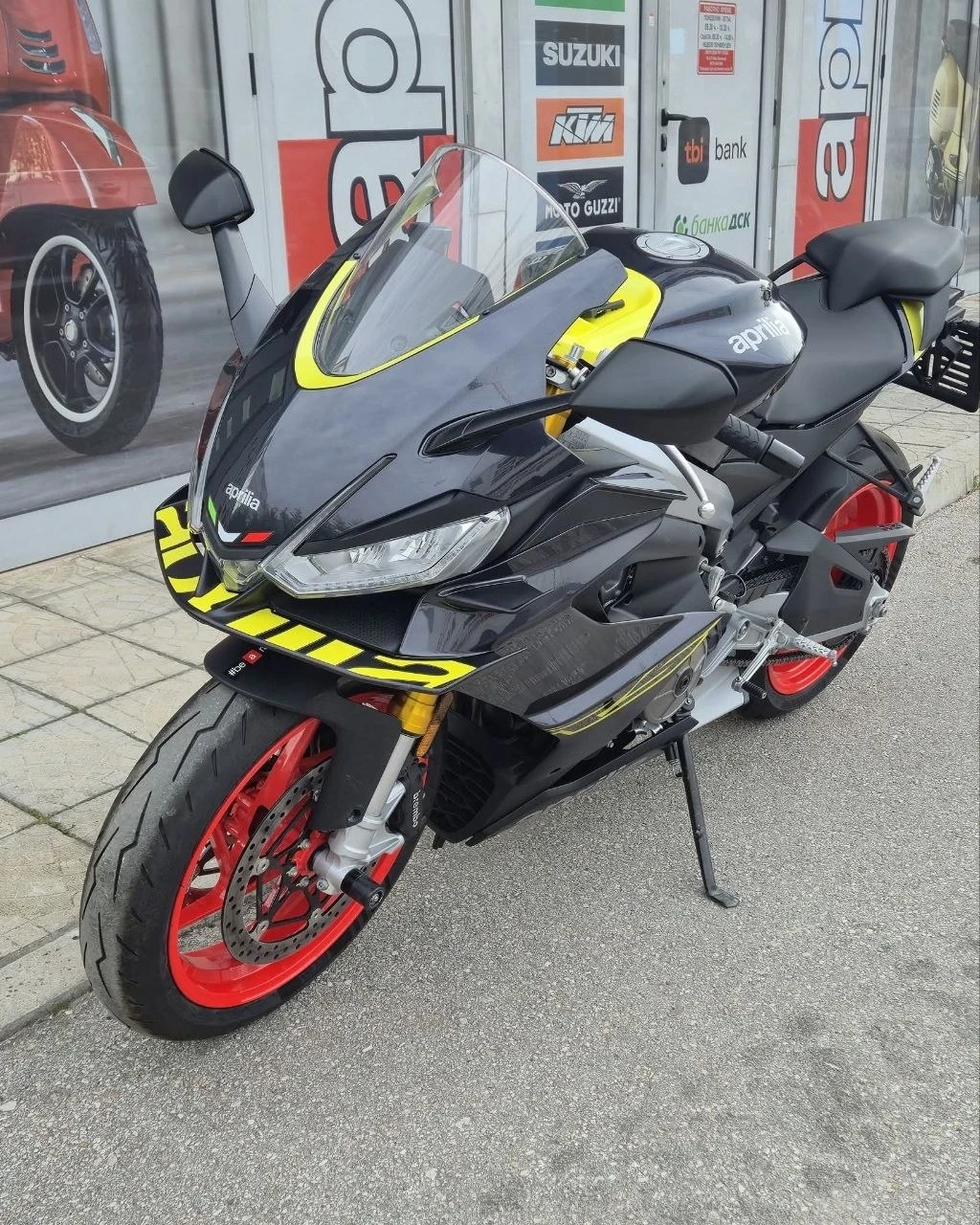 Aprilia Rs