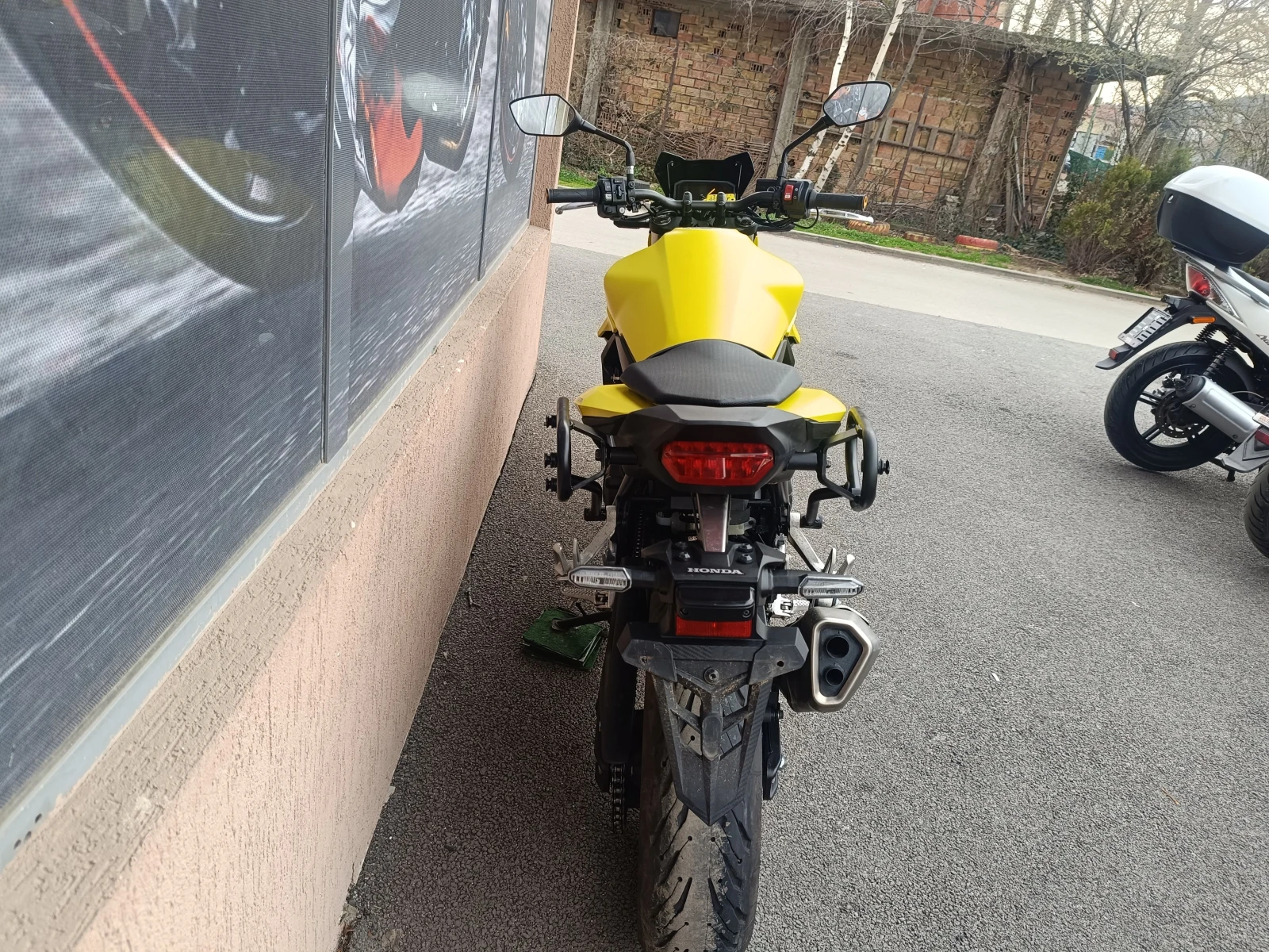 Honda Hornet 750А2 ABS TC LED , снимка 4 - Мотоциклети и мототехника - 53952792