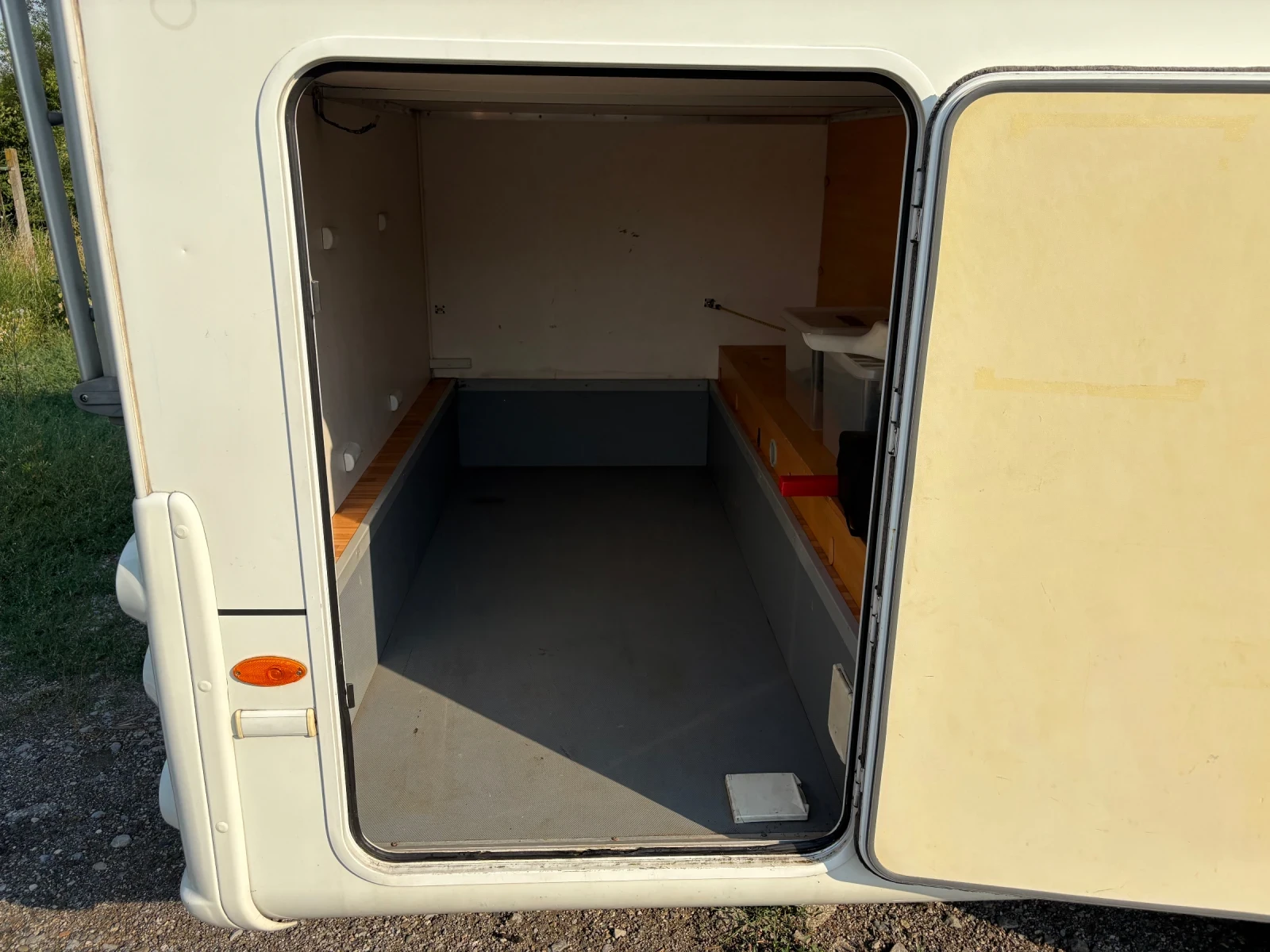 Кемпер LMC LMC Liberty 671G - изображение 6