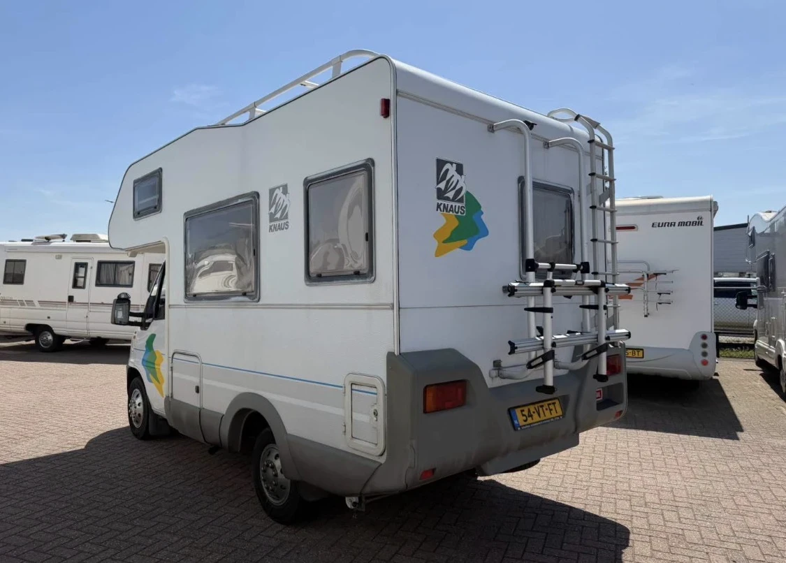 Кемпер Knaus Giat Ducato 2500 , снимка 3 - Каравани и кемпери - 55140170