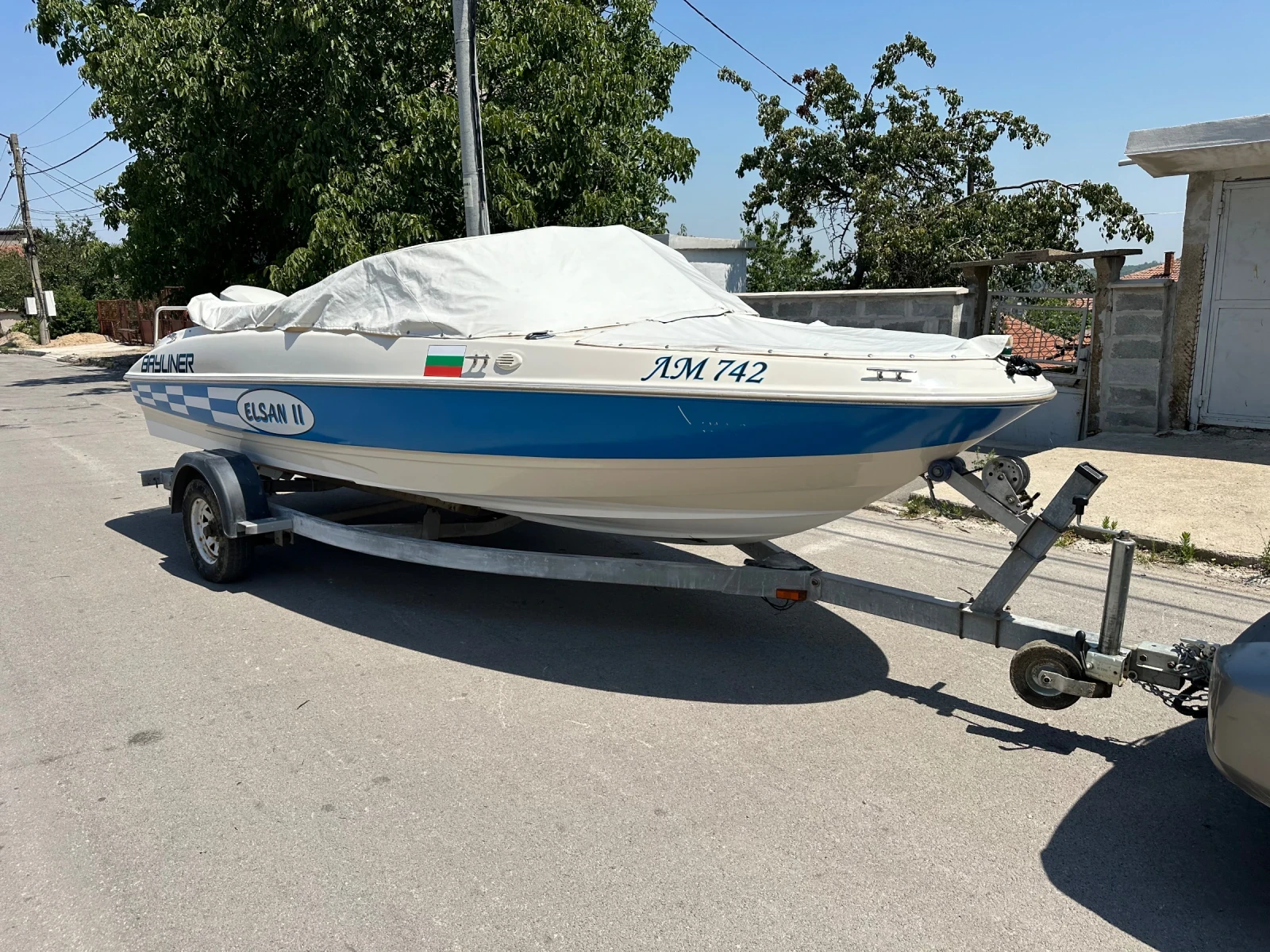 Моторна яхта Bayliner 1800 ls - изображение 10