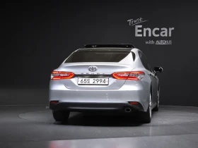 Toyota Camry 2.5 Automatic, снимка 4